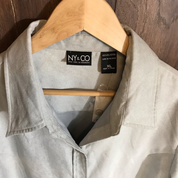 New York & Co button down light gray top Size XL NWT - Picture 5 of 7